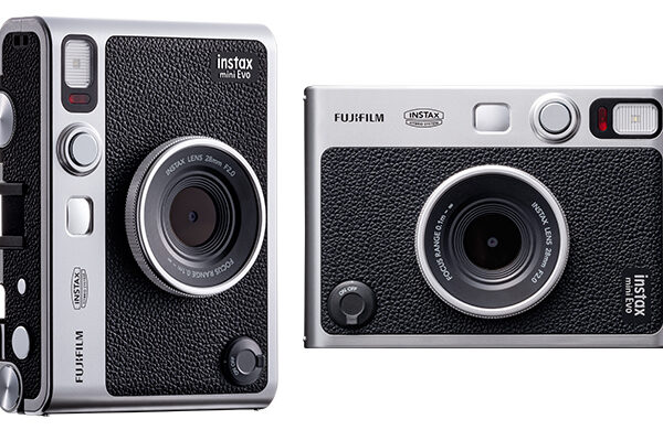 Film-digital mixed Instax Mini Evo camera directly to phone, Fujifilm affirmss