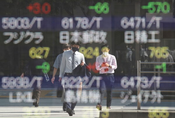 After hawkish Fed minutes, Asian shares slip down